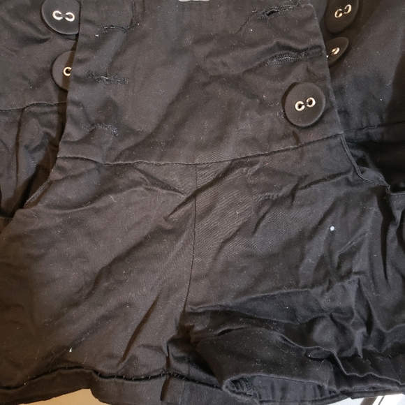 Black Buttoned Up Shorts - Picture 3 of 3